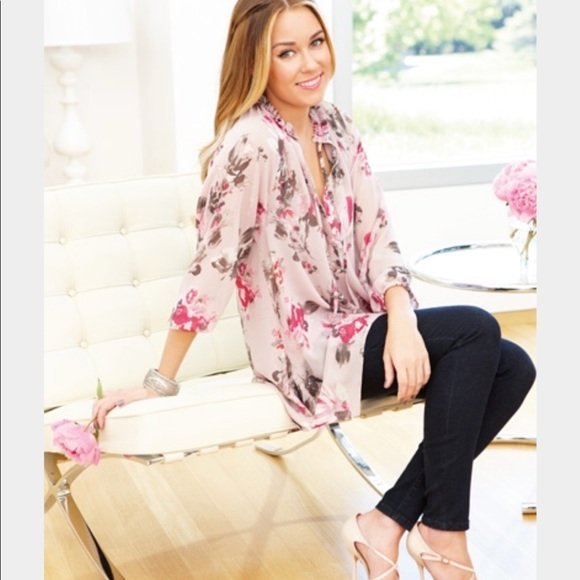 LC Lauren Conrad Tops - Lauren Conrad chiffon tunic